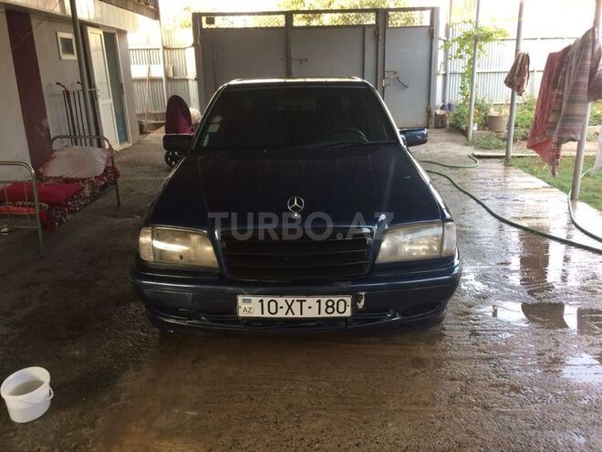 Mercedes C 180 1993, 285,401 km - 1.8 л - Sabirabad