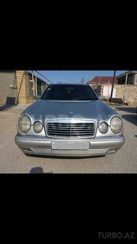 Mercedes E 230 1997, 318,000 km - 2.3 l - Bakı