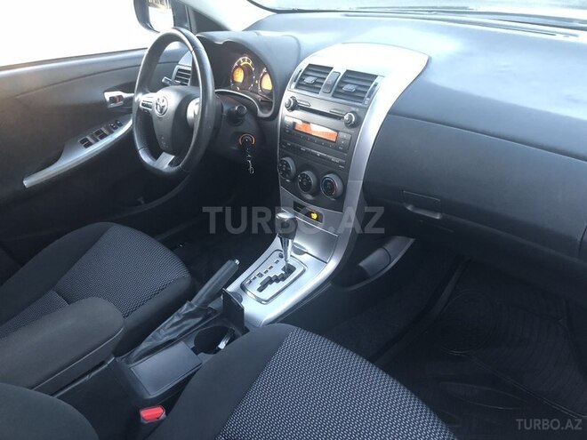 Toyota Corolla 2013, 59,500 km - 1.6 л - Sumqayıt