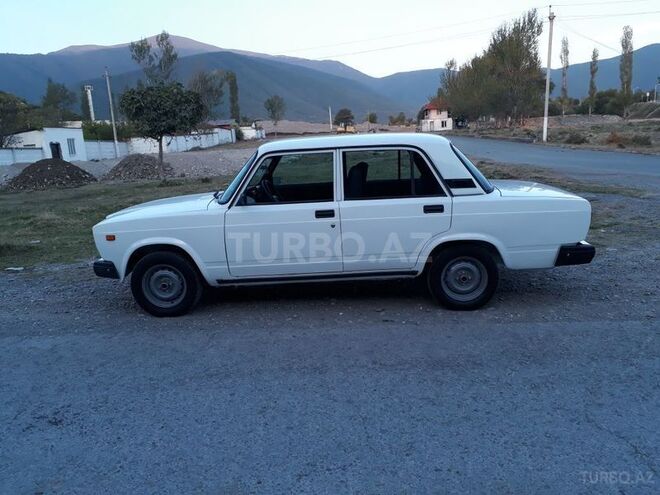 LADA (VAZ) 2107 2004, 180,000 km - 1.6 л - Oğuz