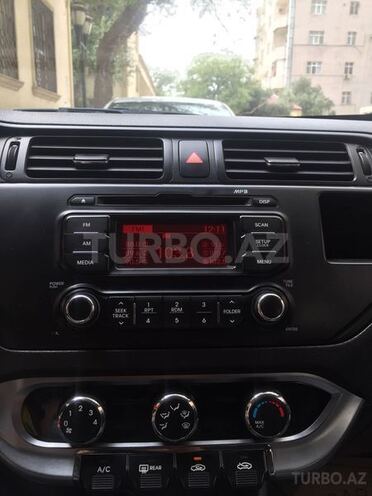 Kia Rio 2014, 84,643 km - 1.4 л - Bakı