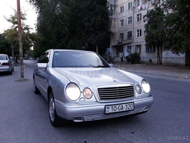 Mercedes E 320 1996, 371,000 km - 3.2 l - Bakı