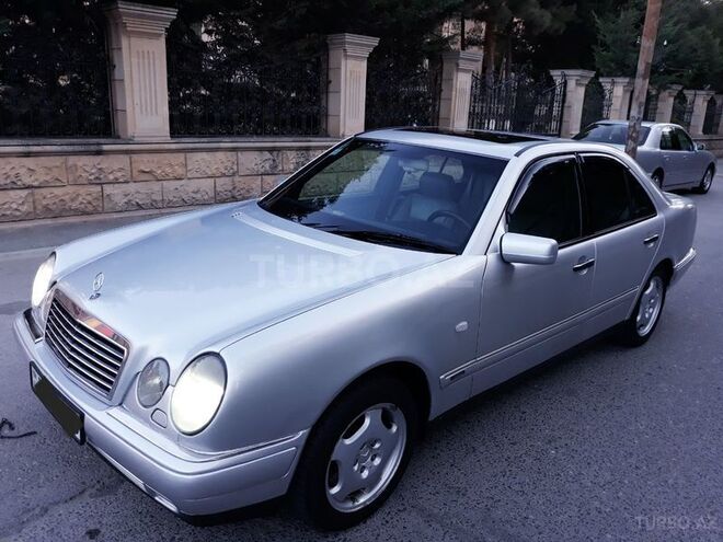 Mercedes E 320 1996, 371,000 km - 3.2 l - Bakı