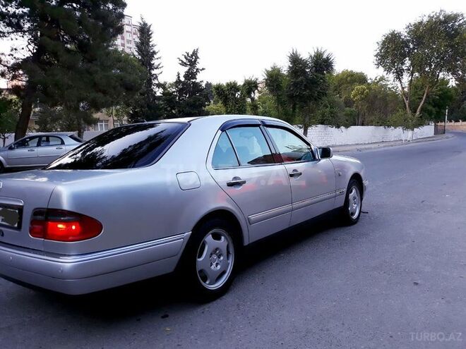 Mercedes E 320 1996, 371,000 km - 3.2 l - Bakı