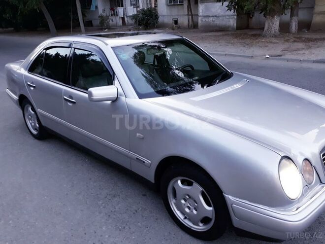 Mercedes E 320 1996, 371,000 km - 3.2 l - Bakı