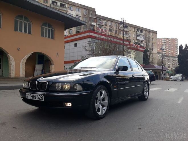 BMW 528 1998, 300,000 km - 0.3 l - Bakı