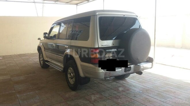 Mitsubishi Pajero 1995, 3,600,000 km - 2.8 л - Şirvan