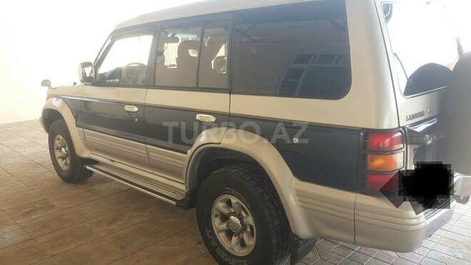 Mitsubishi Pajero 1995, 3,600,000 km - 2.8 л - Şirvan