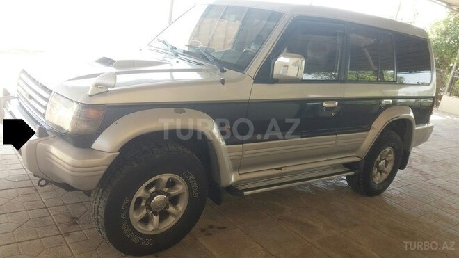 Mitsubishi Pajero 1995, 3,600,000 km - 2.8 л - Şirvan