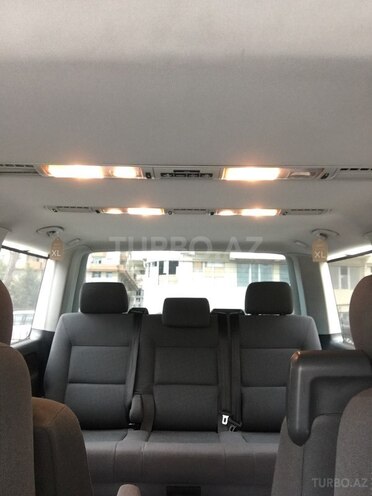 Volkswagen Multivan 2004, 250,000 km - 2.5 l - Bakı