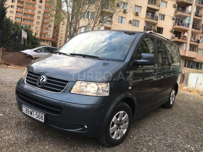 Volkswagen Multivan 2004, 250,000 km - 2.5 l - Bakı