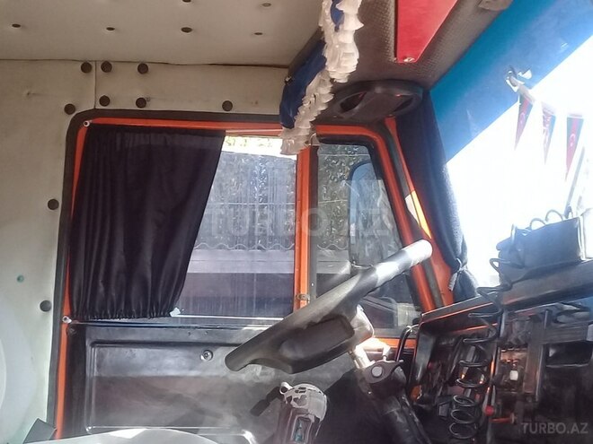 KamAz 55111 1987, 365,842 km - 11.0 l - Şirvan