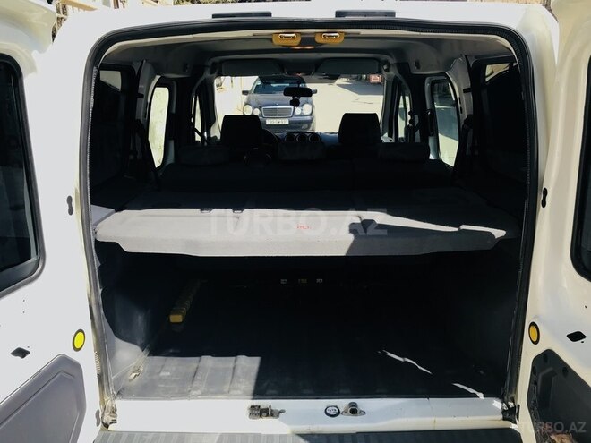 Ford Tourneo Connect 2013, 136,935 km - 1.8 l - Bakı