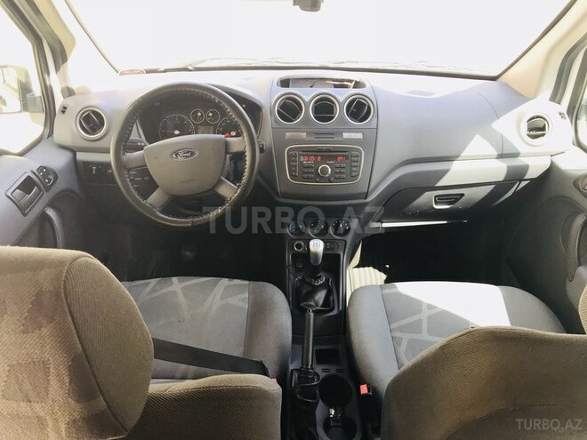 Ford Tourneo Connect 2013, 136,935 km - 1.8 l - Bakı