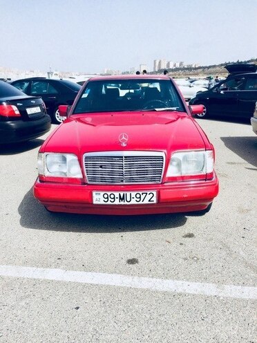 Mercedes E 200 1995, 357,999 km - 2.0 l - Bakı