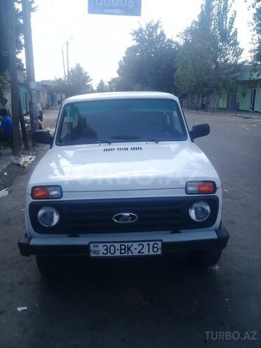 LADA (VAZ) Niva 2001, 215,000 km - 1.7 l - İmişli