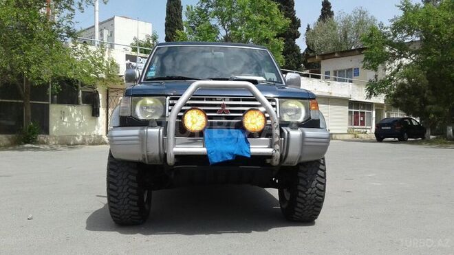 Mitsubishi Pajero 1997, 162,000 km - 2.8 l - Bakı