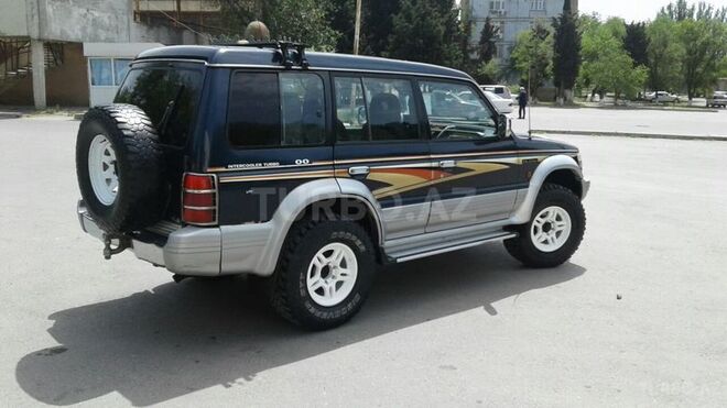 Mitsubishi Pajero 1997, 162,000 km - 2.8 l - Bakı