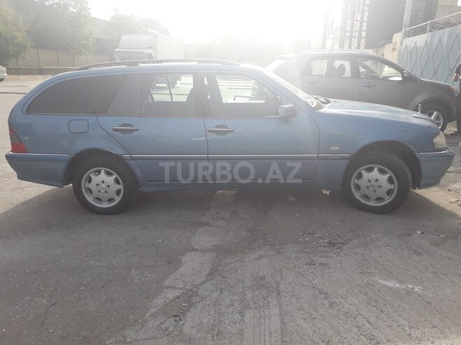 Mercedes C 180 1999, 260,000 km - 1.8 l - Bakı
