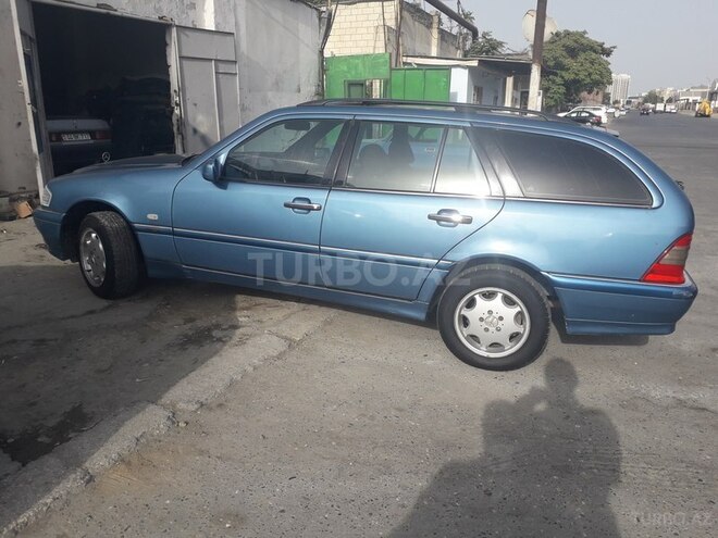 Mercedes C 180 1999, 260,000 km - 1.8 l - Bakı