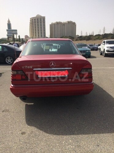 Mercedes E 200 1995, 3,999,999 km - 2.0 l - Bakı