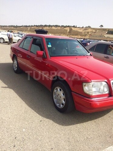 Mercedes E 200 1995, 3,999,999 km - 2.0 l - Bakı