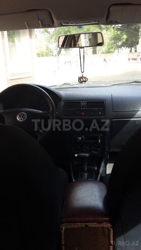 Volkswagen Golf 2003, 136,000 km - 1.6 l - Bakı