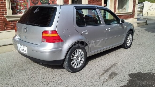 Volkswagen Golf 2003, 136,000 km - 1.6 l - Bakı