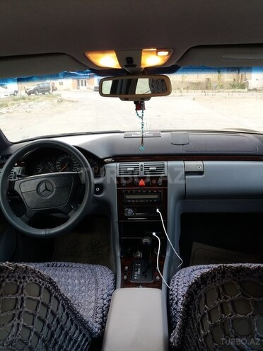 Mercedes E 280 1996, 340,000 km - 2.8 l - Bakı