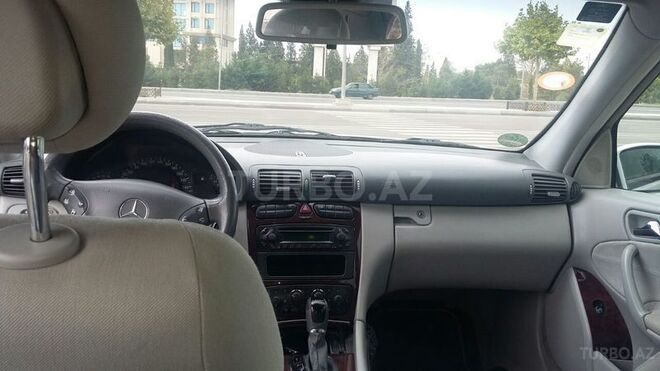 Mercedes C 200 2000, 281,000 km - 2.0 l - Bakı
