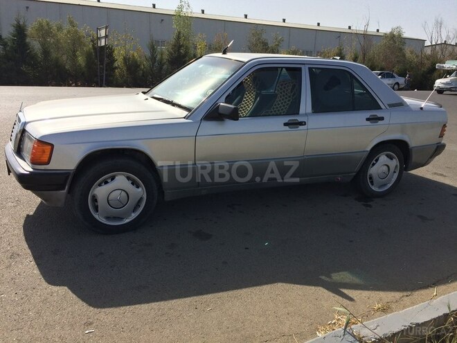 Mercedes 190 1991, 389,472 km - 1.8 л - Biləsuvar