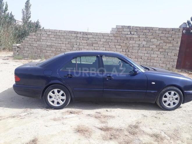 Mercedes E 200 1999, 250,000 km - 2.0 l - Bakı