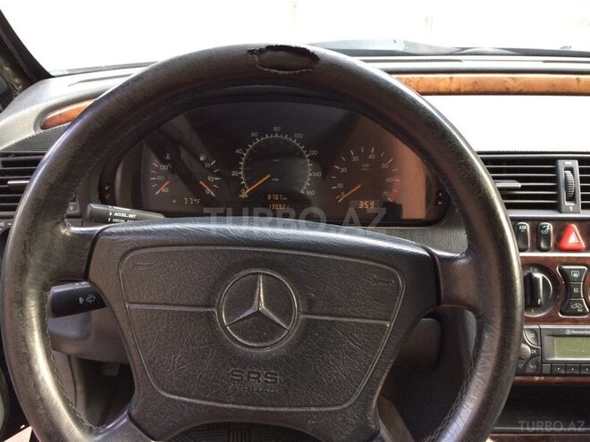 Mercedes C 230 2000, 173,000 km - 2.3 l - Bakı