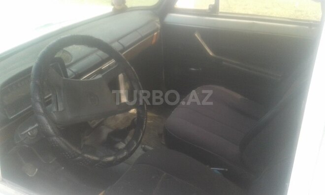 LADA (VAZ) 21011 1985, 3,000 km - 13.0 l - Qax