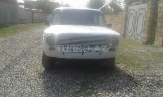 LADA (VAZ) 21011 1985, 3,000 km - 13.0 l - Qax