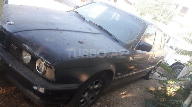 BMW 525 1990, 325,412 km - 2.5 l - Bakı