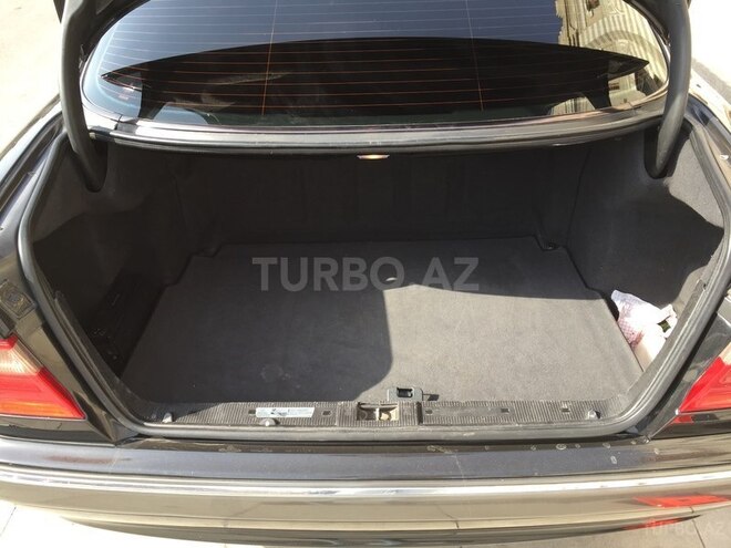 Mercedes E 280 2001, 358,500 km - 2.8 l - Bakı