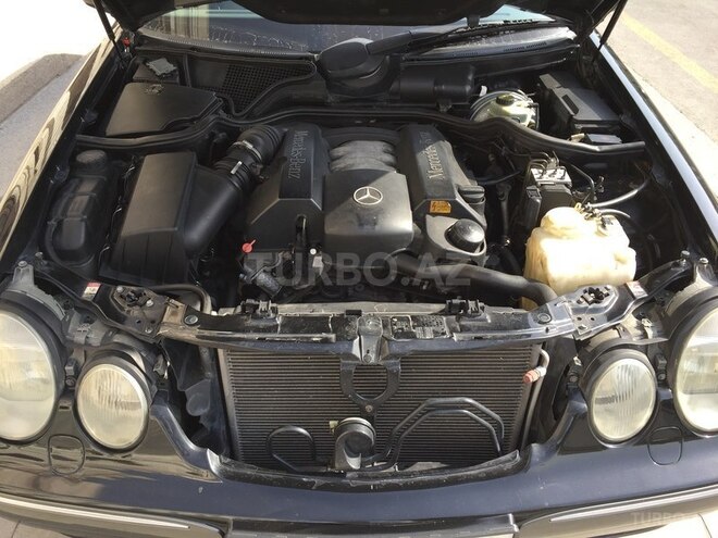 Mercedes E 280 2001, 358,500 km - 2.8 l - Bakı