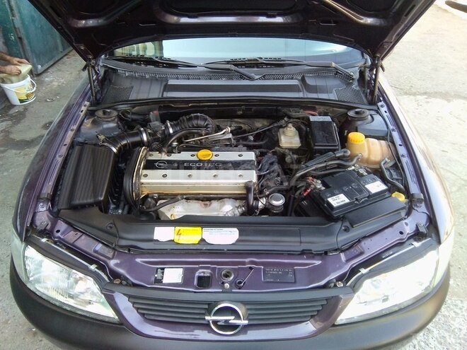 Opel Vectra 1996, 276,500 km - 1.8 l - Bakı