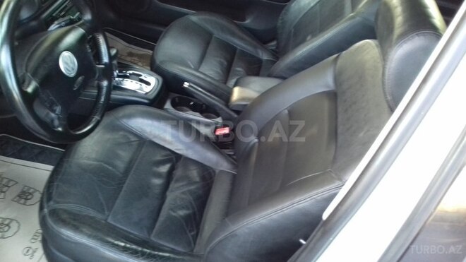 Volkswagen Passat 2003, 185,000 km - 1.8 l - Bakı