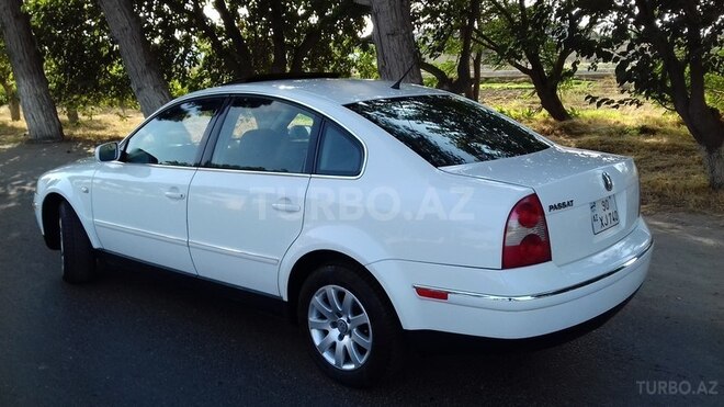 Volkswagen Passat 2003, 185,000 km - 1.8 l - Bakı