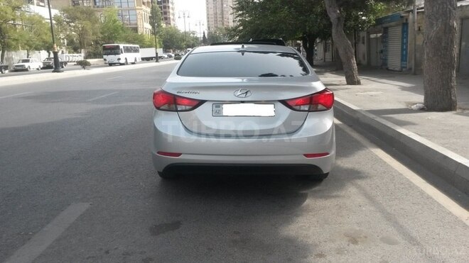 Hyundai Elantra 2015, 38,500 km - 1.8 l - Bakı