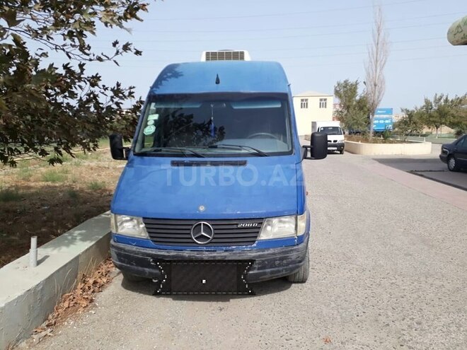 Mercedes Sprinter 208 1997, 245,000 km - 2.3 l - Sumqayıt