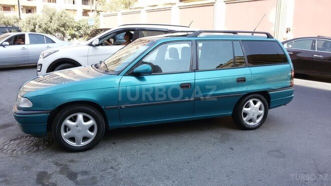 Opel Astra 1995, 23,123 km - 2.0 l - Bakı