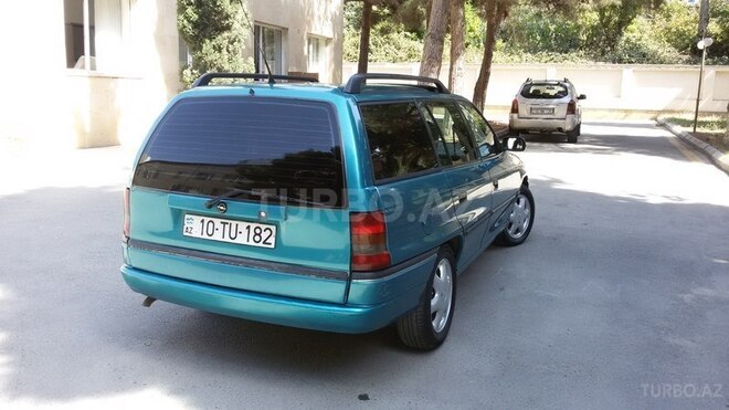 Opel Astra 1995, 23,123 km - 2.0 l - Bakı