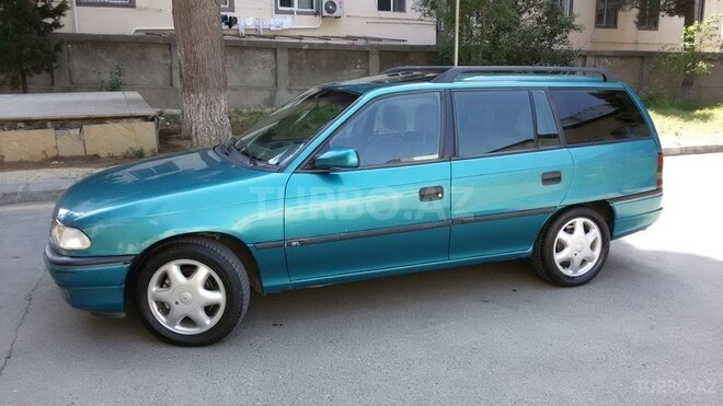 Opel Astra 1995, 23,123 km - 2.0 l - Bakı