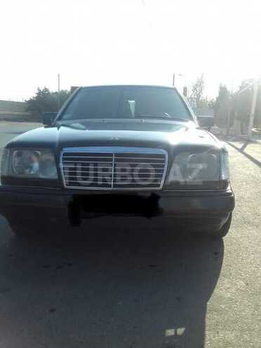 Mercedes E 200 1994, 430,000 km - 0.2 л - Bakı