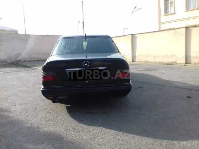 Mercedes E 200 1994, 430,000 km - 0.2 л - Bakı