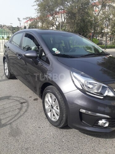 Kia Rio 2015, 4,335 km - 1.4 l - Sumqayıt