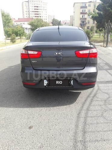 Kia Rio 2015, 4,335 km - 1.4 l - Sumqayıt